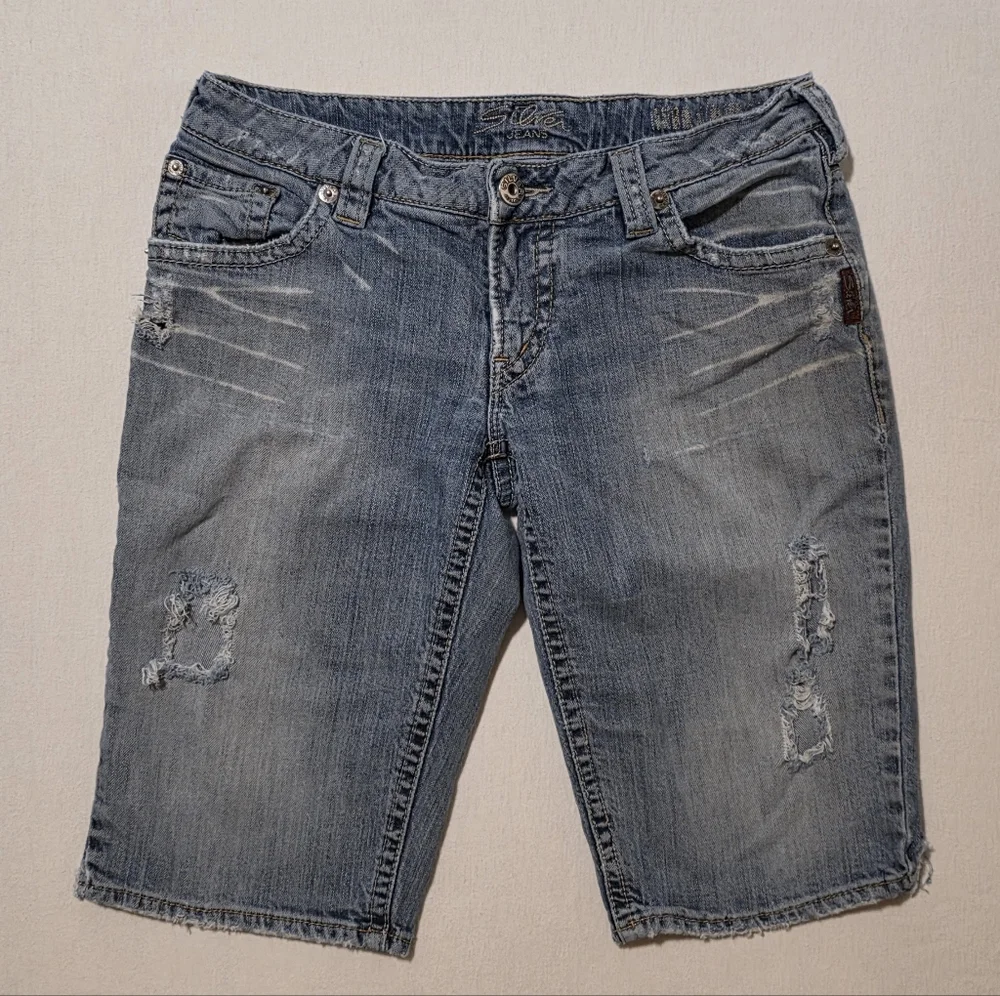 Silver Hillary Bermuda Denim Jean Shorts Fashion Distressing And Holes Low Rise